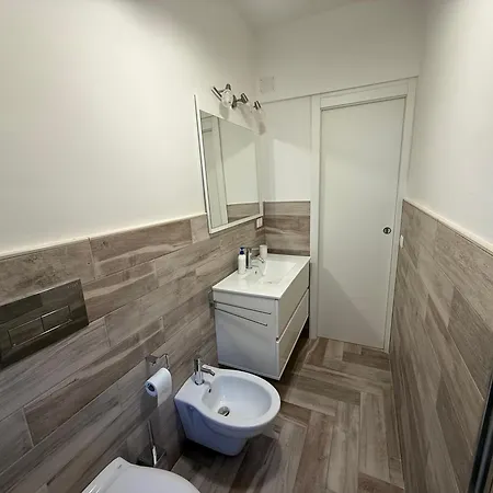 La Casetta Del Cacciatore Apartment *